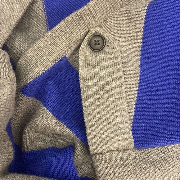 Express Cardigan Size M - Picture 4 of 6